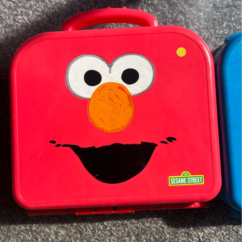 Sesame Street On the Go Letters Numbers Elmo & Cookie Monster Take along Cases - Picture 2 of 9